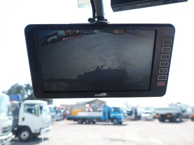 いすゞ エルフ TKG-NKR85N(2WD)の写真46