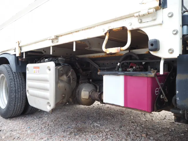 トヨタ ダイナ 2KG-XZU675(4WD)の写真13