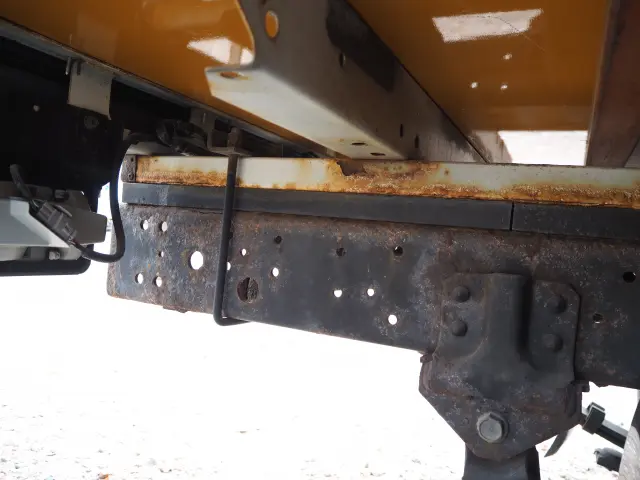 トヨタ ダイナ 2KG-XZU675(4WD)の写真18