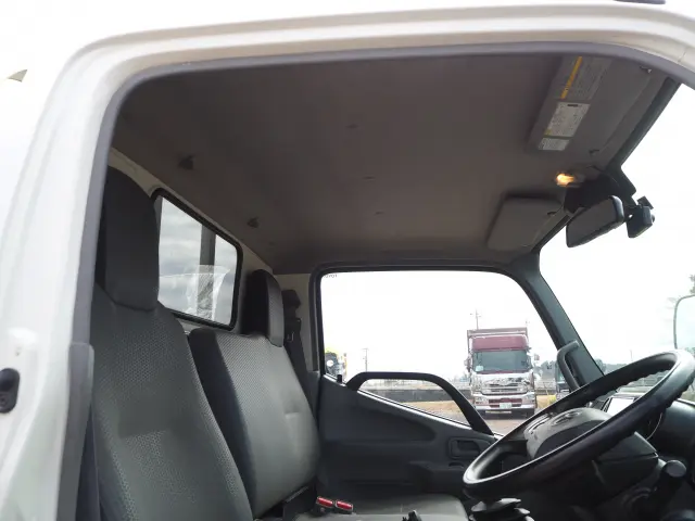 トヨタ ダイナ 2KG-XZU675(4WD)の写真38