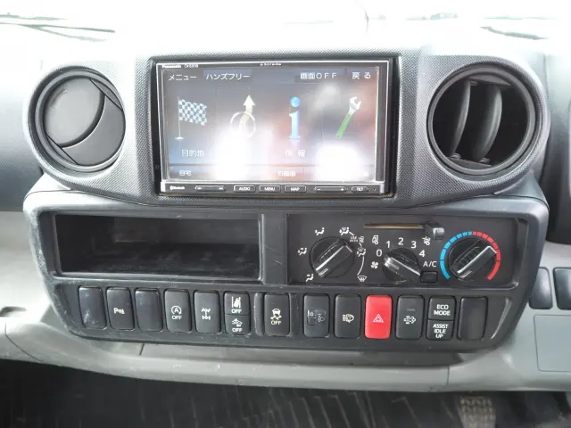 トヨタ ダイナ 2KG-XZU675(4WD)の写真41