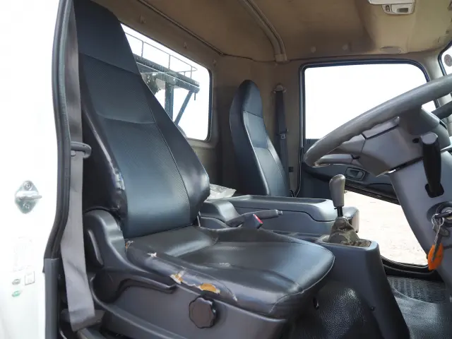 三菱 ファイター SKG-FK71F(2WD)の写真44