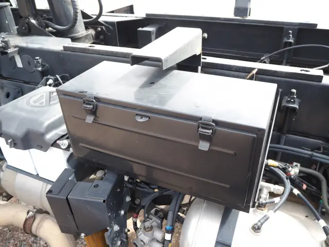 日野 レンジャー 2KG-FE2ACA(2WD)の写真15