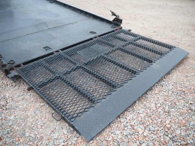 日野 レンジャー BKG-FD7JKYA(2WD)の写真31