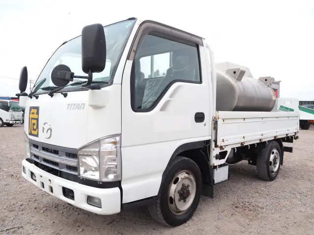 マツダ タイタン BKG-LHS85A(4WD)の写真1