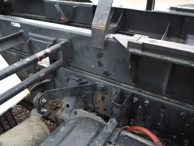 いすゞ エルフ PDG-NKR85YN(2WD)の写真18