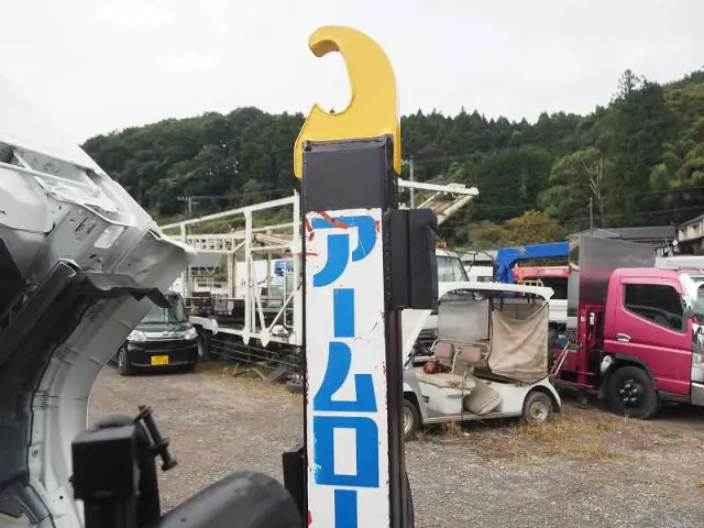 いすゞ エルフ PDG-NKR85YN(2WD)の写真24