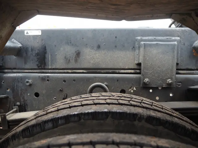 いすゞ エルフ PDG-NKR85YN(2WD)の写真30