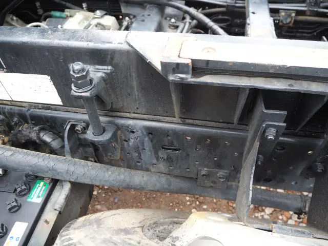 いすゞ エルフ PDG-NKR85YN(2WD)の写真33