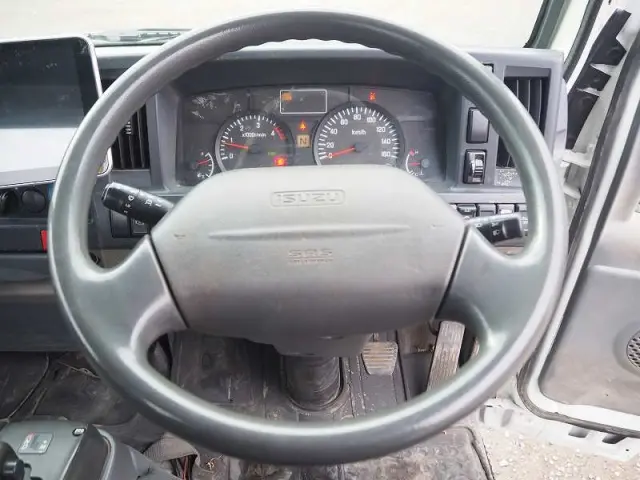 いすゞ エルフ PDG-NKR85YN(2WD)の写真46