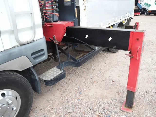 三菱 ファイター KK-FK61FG(2WD)の写真14