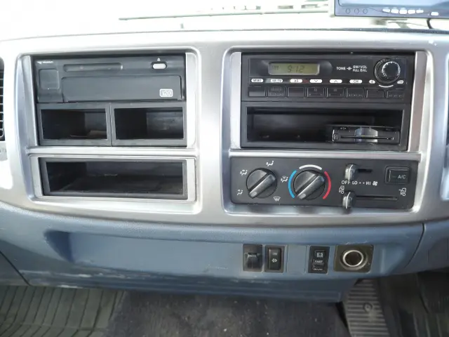 日野 レンジャー BDG-FJ7JEWA(2WD)の写真47