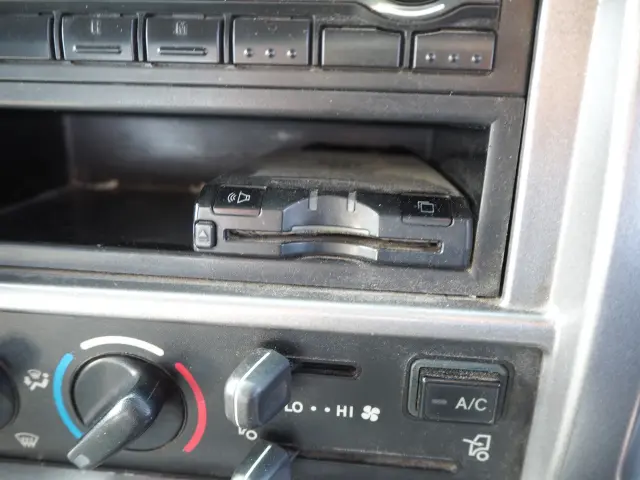 日野 レンジャー BDG-FJ7JEWA(2WD)の写真48