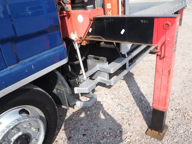 三菱 ファイター KL-FQ61FK(6x4)の写真15