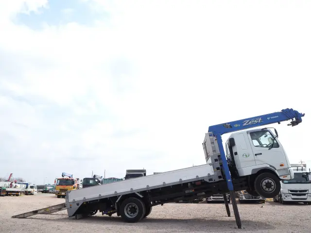 三菱 ファイター LKG-FK62FZ(2WD)の写真6