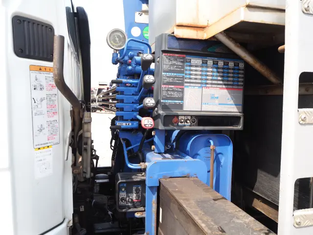 三菱 ファイター LKG-FK62FZ(2WD)の写真19