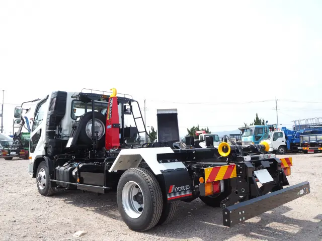 三菱 ファイター 2KG-FK72F(2WD)の写真3