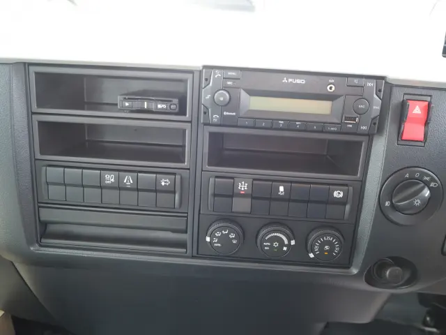 三菱 ファイター 2KG-FK72F(2WD)の写真44