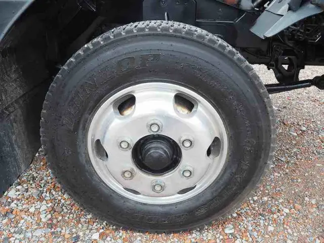 いすゞ フォワード PKG-FRR90S1(2WD)の写真9