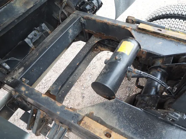 いすゞ フォワード PKG-FRR90S1(2WD)の写真23