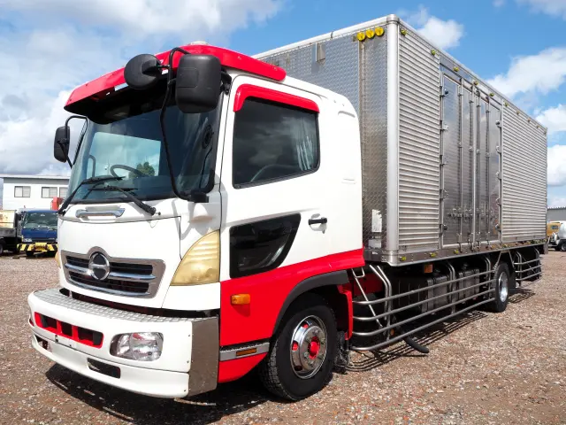 日野 レンジャー TKG-FD9JLAA(2WD)の写真1