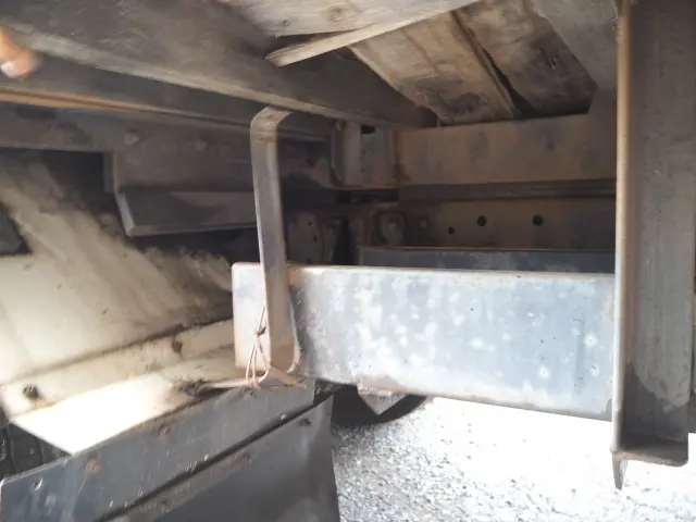 日野 レンジャー PK-FE8JKFA(2WD)の写真35