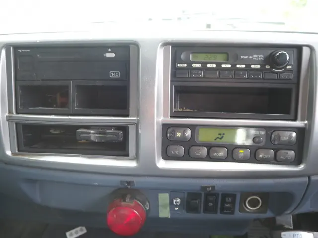 日野 レンジャー PK-FE8JKFA(2WD)の写真47