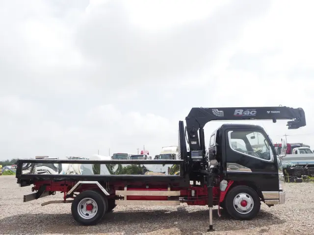 三菱 キャンター KK-FE73EEX(2WD)の写真6