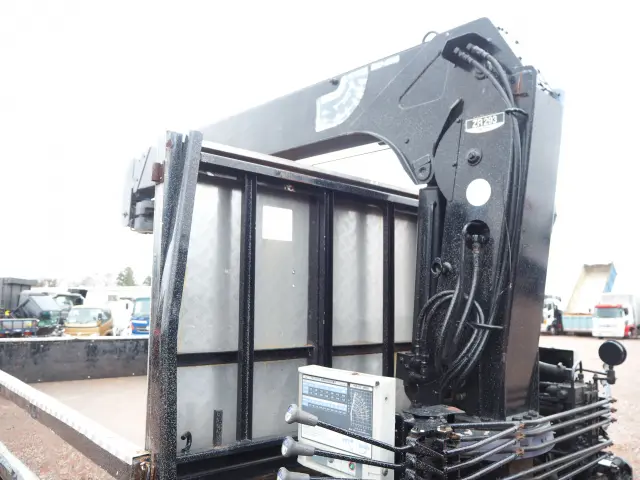 三菱 キャンター KK-FE73EEX(2WD)の写真20