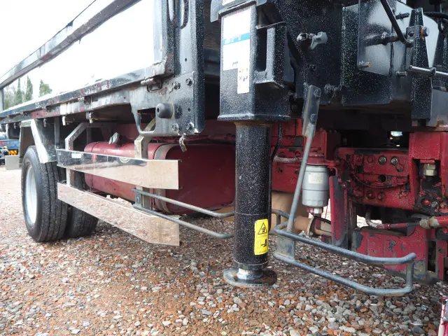 三菱 キャンター KK-FE73EEX(2WD)の写真24