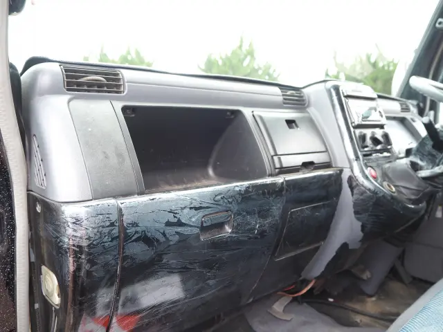 三菱 キャンター KK-FE73EEX(2WD)の写真43