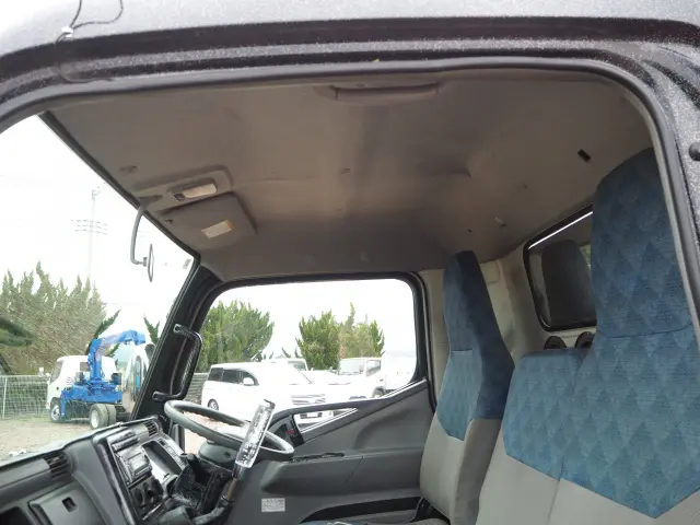 三菱 キャンター KK-FE73EEX(2WD)の写真45