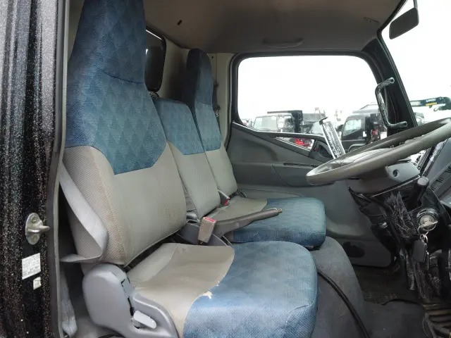 三菱 キャンター KK-FE73EEX(2WD)の写真46