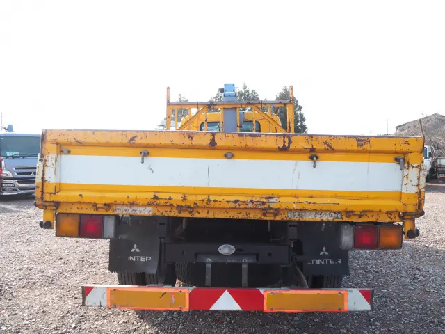 三菱 キャンター KK-FE63EEY(2WD)の写真3