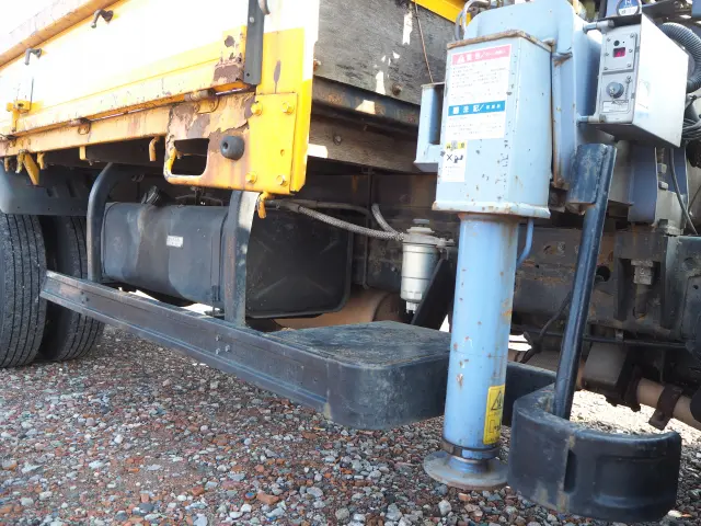 三菱 キャンター KK-FE63EEY(2WD)の写真22