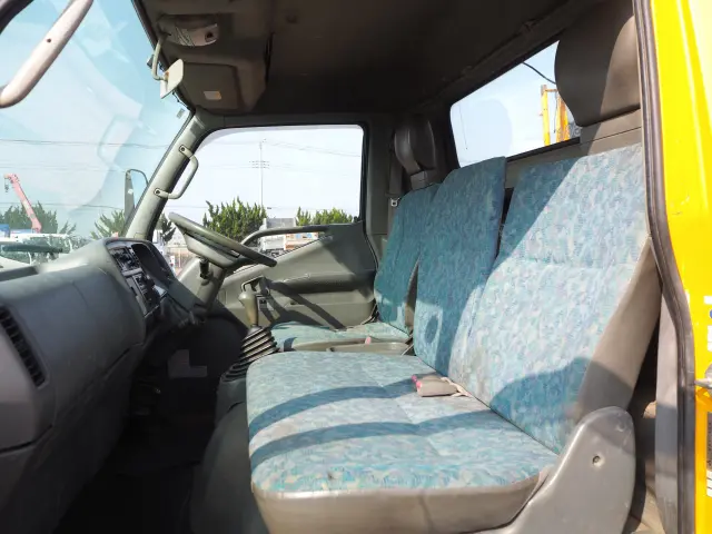 三菱 キャンター KK-FE63EEY(2WD)の写真42