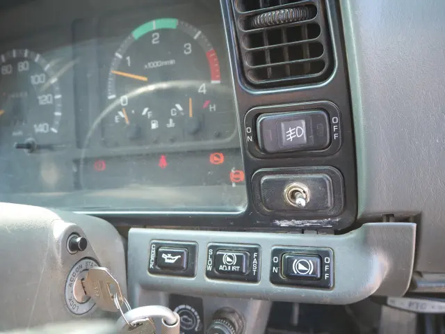 三菱 キャンター KK-FE63EEY(2WD)の写真48