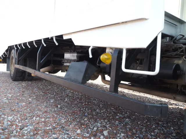 いすゞ フォワード KK-FRR35J4S(2WD)の写真13