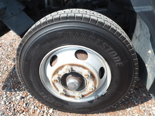 いすゞ フォワード KK-FRR35J4S(2WD)の写真34