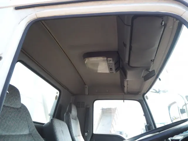 いすゞ フォワード KK-FRR35J4S(2WD)の写真43