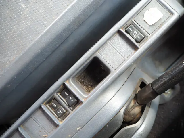 日野 レンジャー BDG-GK8JRWA(6x4)の写真46