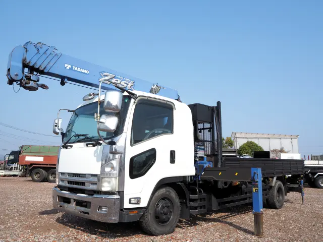 いすゞ フォワード PKG-FSR34S2(2WD)の写真1