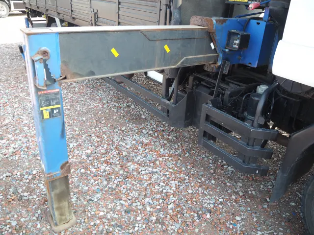 いすゞ フォワード PKG-FSR34S2(2WD)の写真9