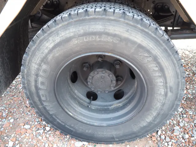 いすゞ フォワード PKG-FSR34S2(2WD)の写真23