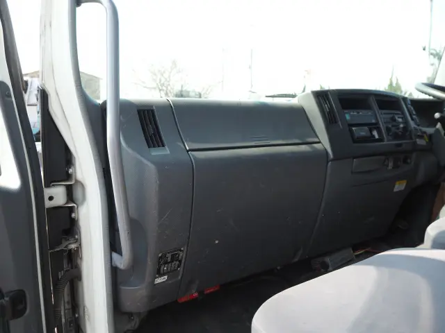 いすゞ フォワード PKG-FSR34S2(2WD)の写真40