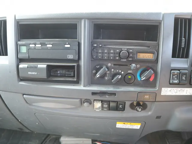 いすゞ フォワード PKG-FSR34S2(2WD)の写真46