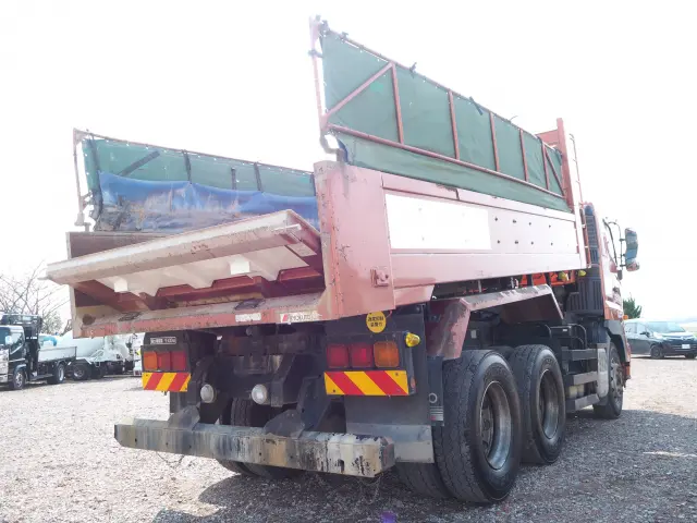 日野 プロフィア QPG-FS1AKDA(6x4)の写真5