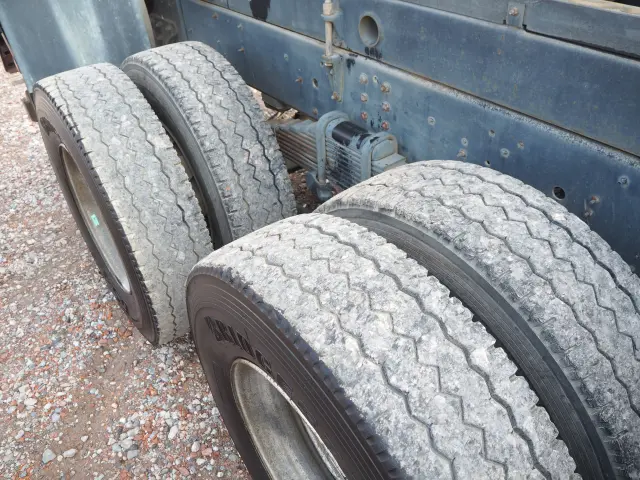 日野 プロフィア QPG-FS1AKDA(6x4)の写真18