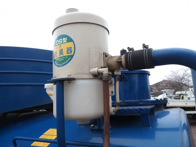 いすゞ エルフ SKG-NKR85AN(2WD)の写真15