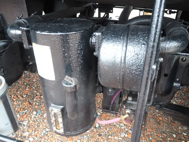 いすゞ エルフ SKG-NKR85AN(2WD)の写真31